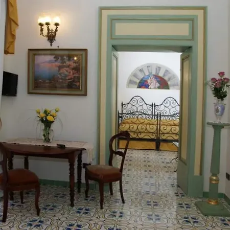 Old Taverna Sorrentina * 索伦托